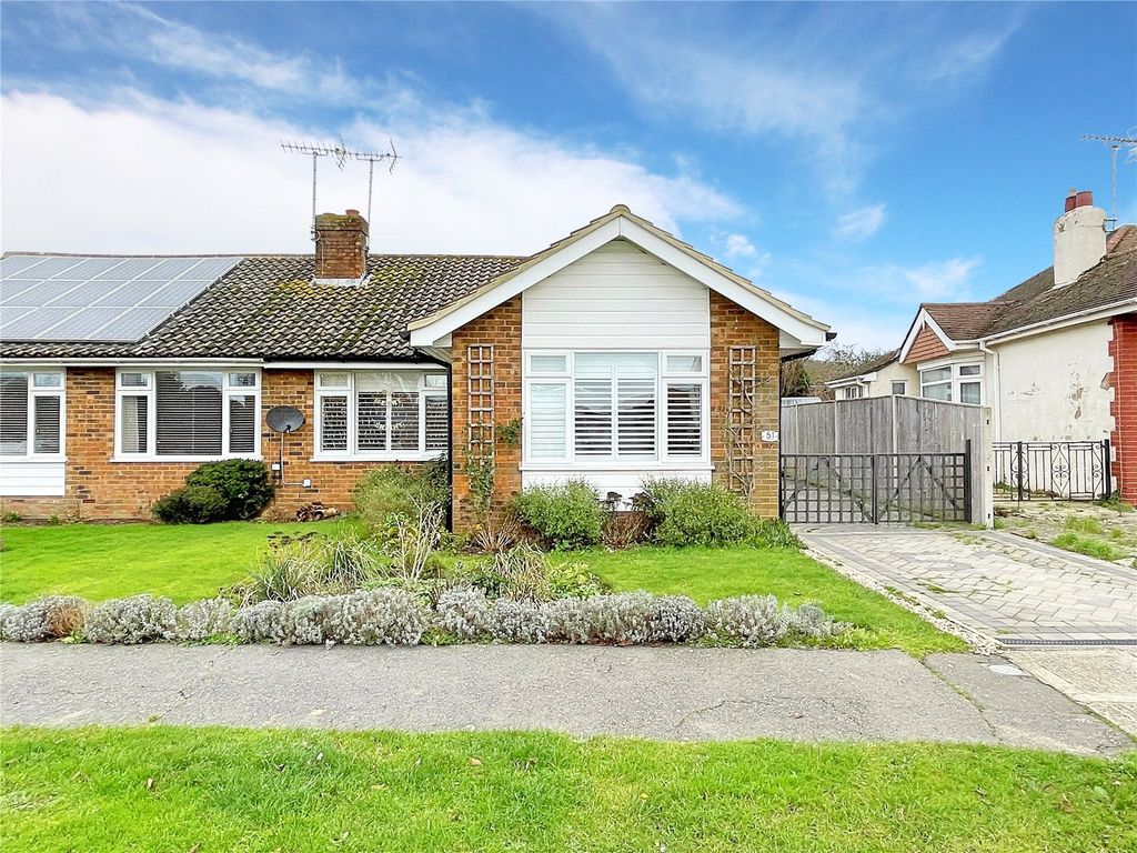 3 bed bungalow for sale in Chantryfield Road, Angmering, Littlehampton, West Sussex BN16, £390,000