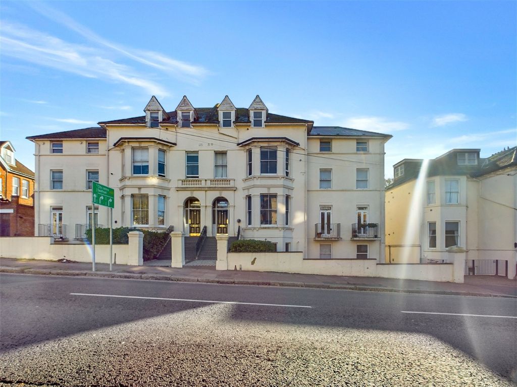 1 bed flat for sale in Stanford Avenue, Brighton BN1, £270,000