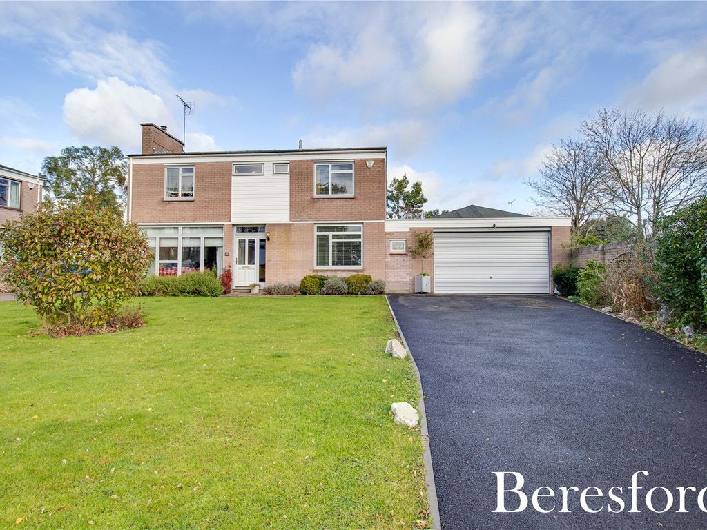 4 bed detached house for sale in Tor Bryan, Ingatestone CM4, £900,000