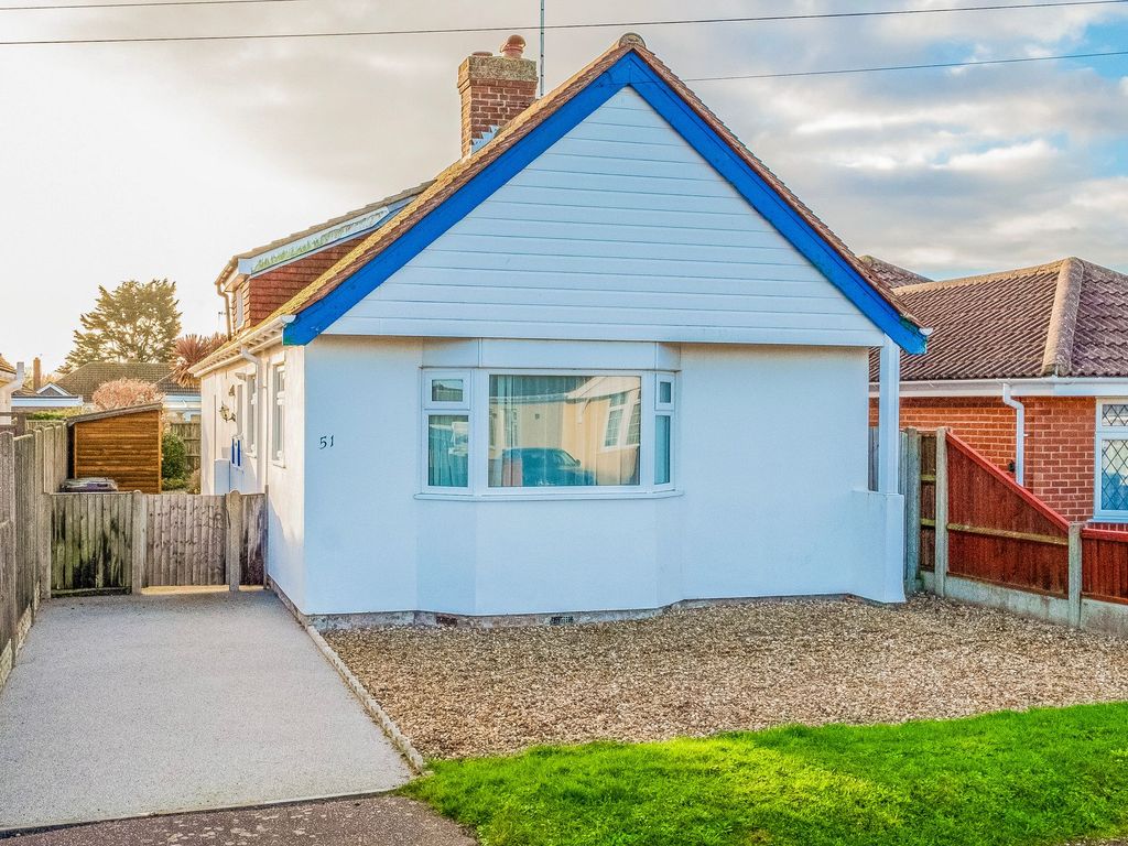 3 bed detached bungalow for sale in Second Avenue, Caister-On-Sea NR30, £260,000