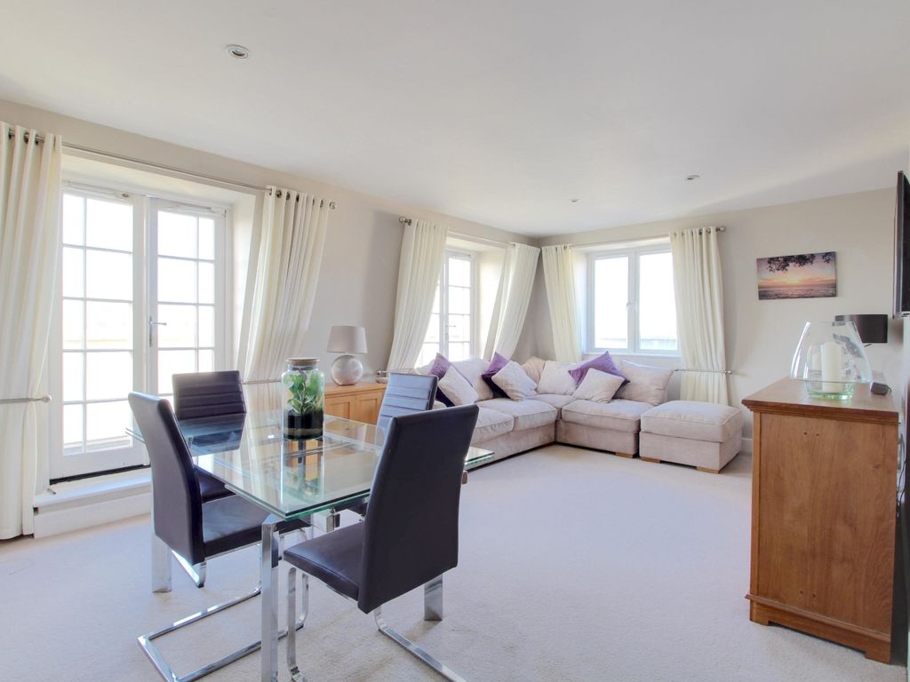 2 bed flat for sale in Flat 22 Nautilus, Marine Parade, Worthing BN11, £550,000