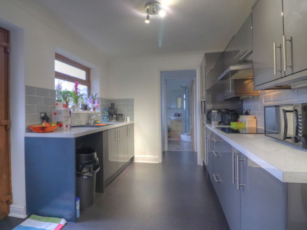 3 bed semi-detached house for sale in Horseshoe Terrace, Wisbech PE13, £160,000