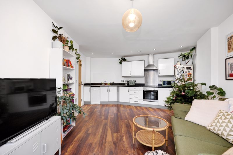 2 bed flat for sale in Woodmill Road, London E5, £380,000