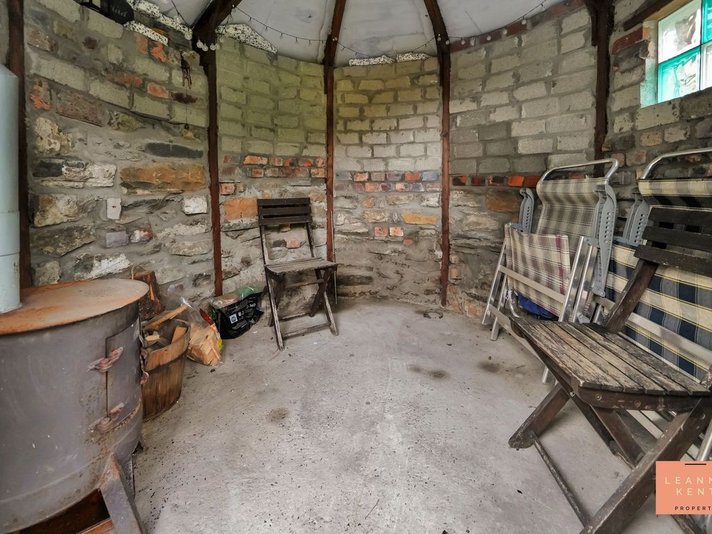 3 bed semi-detached house for sale in Heol Berry, Gwaelod-Y-Garth CF15, £285,000