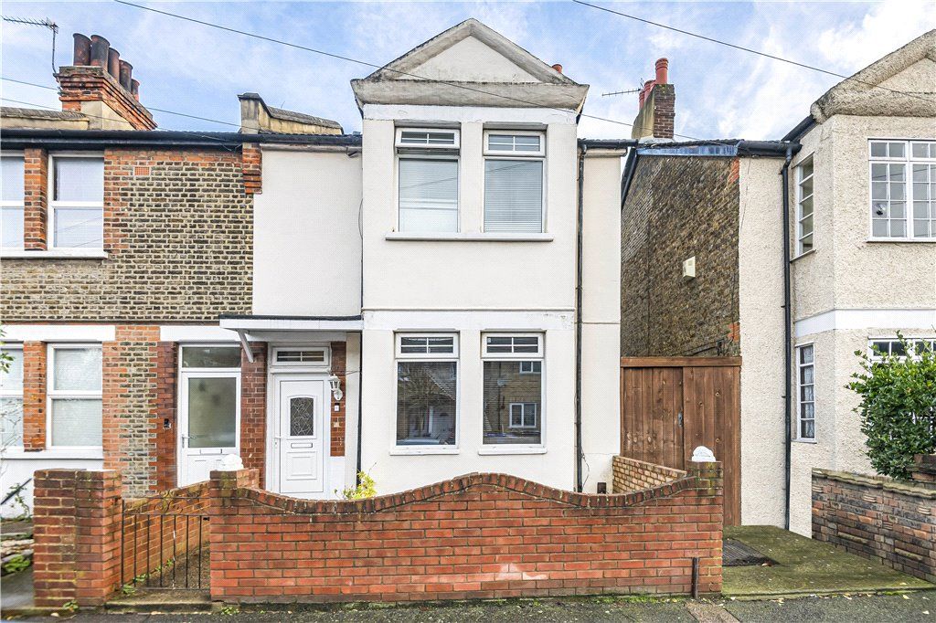 3 bed end terrace house for sale in Grafton Road, Croydon CR0, £450,000