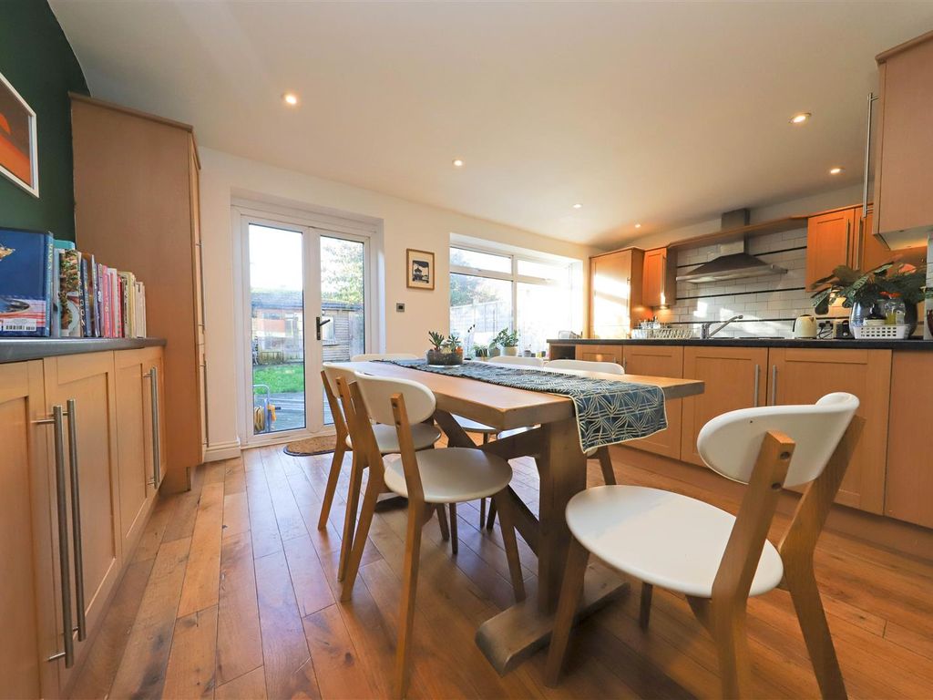 4 bed terraced house for sale in Rowan Avenue, Hove BN3, £550,000