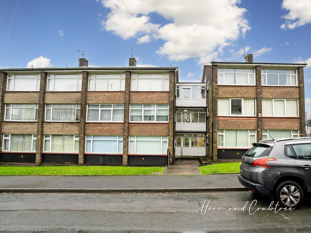 2 bed flat for sale in Kennerleigh Road, Rumney, Cardiff CF3, £145,000