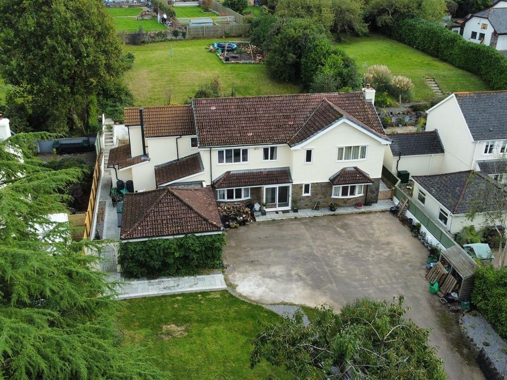 5 bed detached house for sale in Church Road, Bridgend CF31, £850,000