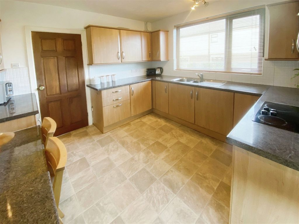 3 bed bungalow for sale in Nottage Mead, Nottage, Porthcawl CF36, £400,000
