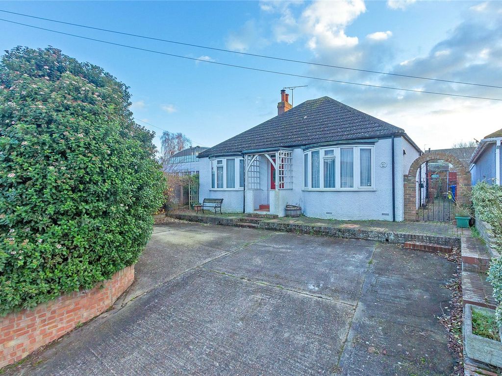 2 bed bungalow for sale in The Street, Bapchild, Sittingbourne, Kent ME9, £365,000