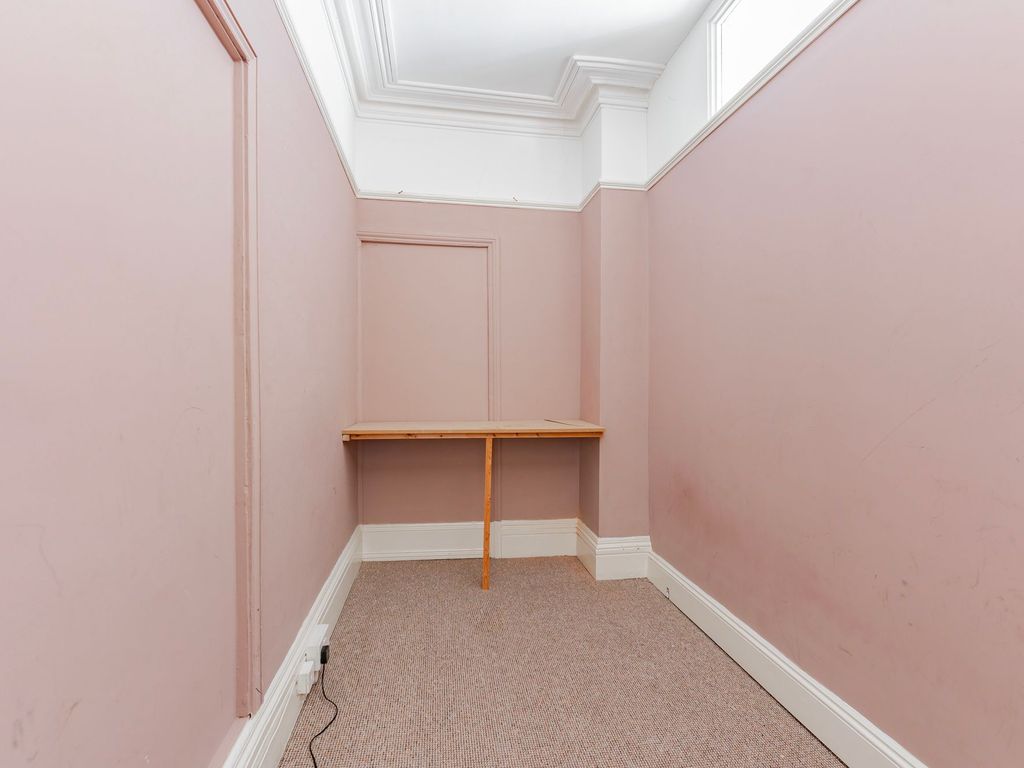 1 bed flat for sale in North Parade, Wedgewood Court North Parade NR32, £60,000