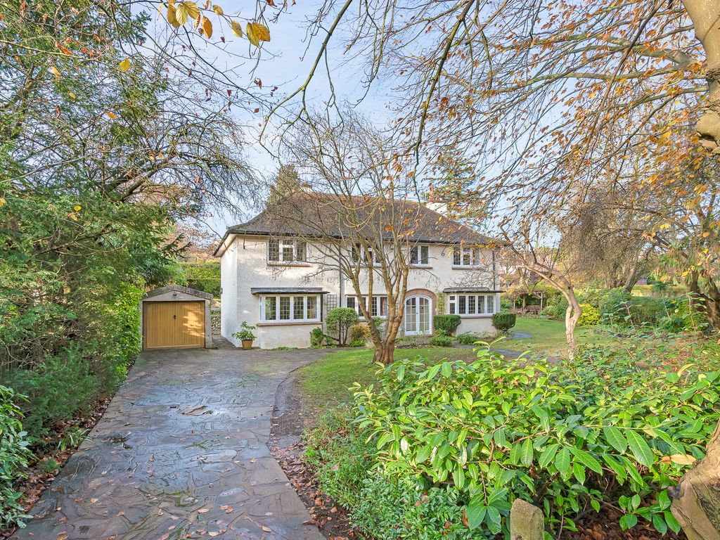 5 bed detached house for sale in Woodcote Valley Road, Purley CR8, £1,100,000