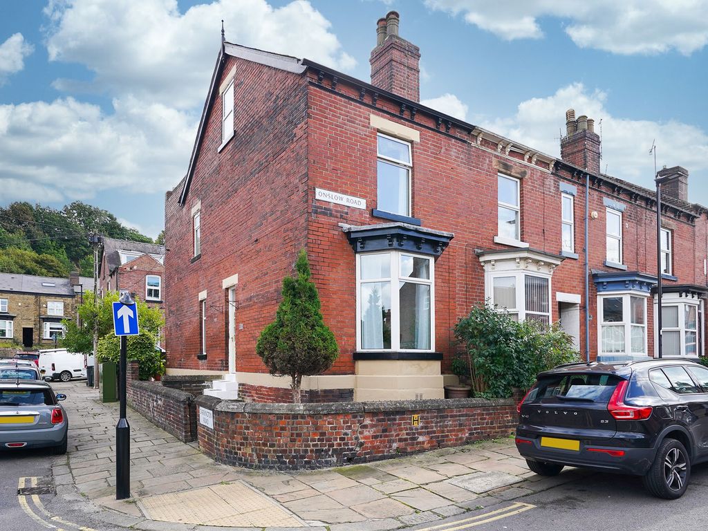 3 bed end terrace house for sale in Carrington Road, Sheffield S11, £325,000