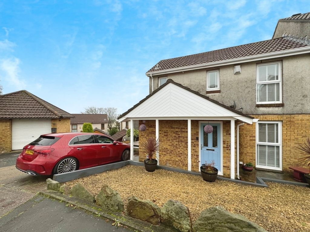 3 bed semi-detached house for sale in Camrose Drive, Waunarlwydd, Swansea, West Glamorgan SA5, £195,000