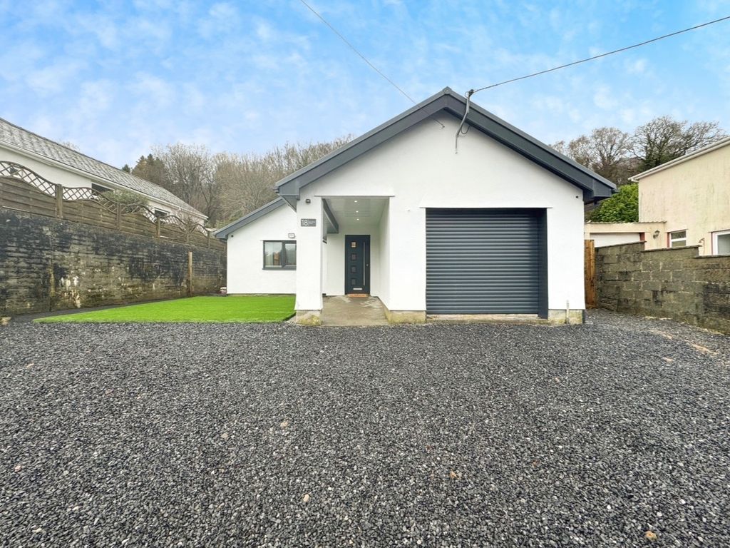 3 bed bungalow for sale in Bethesda Road, Ynysmeudwy, Pontardawe, Swansea, West Glamorgan SA8, £345,000
