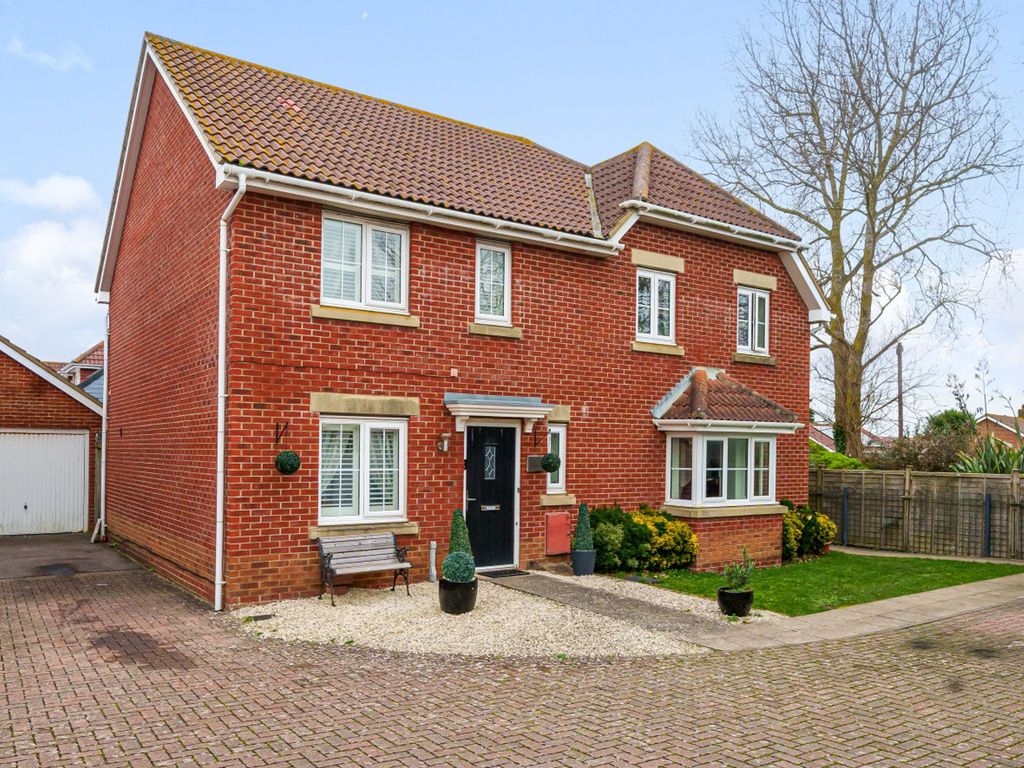 3 bed semi-detached house for sale in Middleton Close, Bracklesham Bay PO20, £380,000