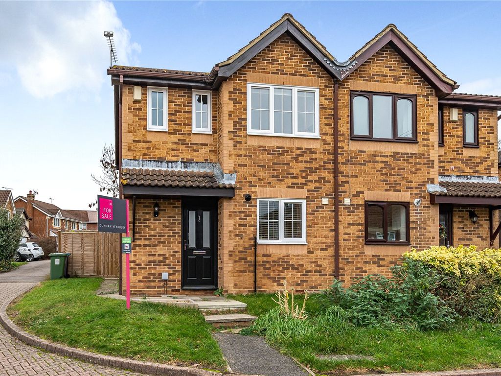 3 bed semi-detached house for sale in Walsh Avenue, Warfield, Bracknell, Berkshire RG42, £493,377