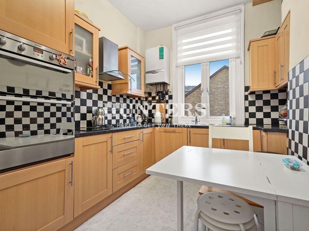 3 bed end terrace house for sale in Green Lanes, London N16, £1,250,000
