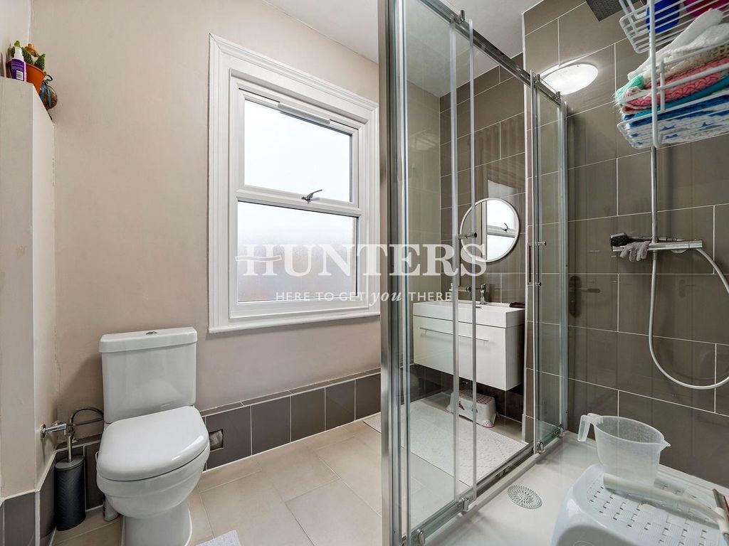 3 bed end terrace house for sale in Green Lanes, London N16, £1,250,000