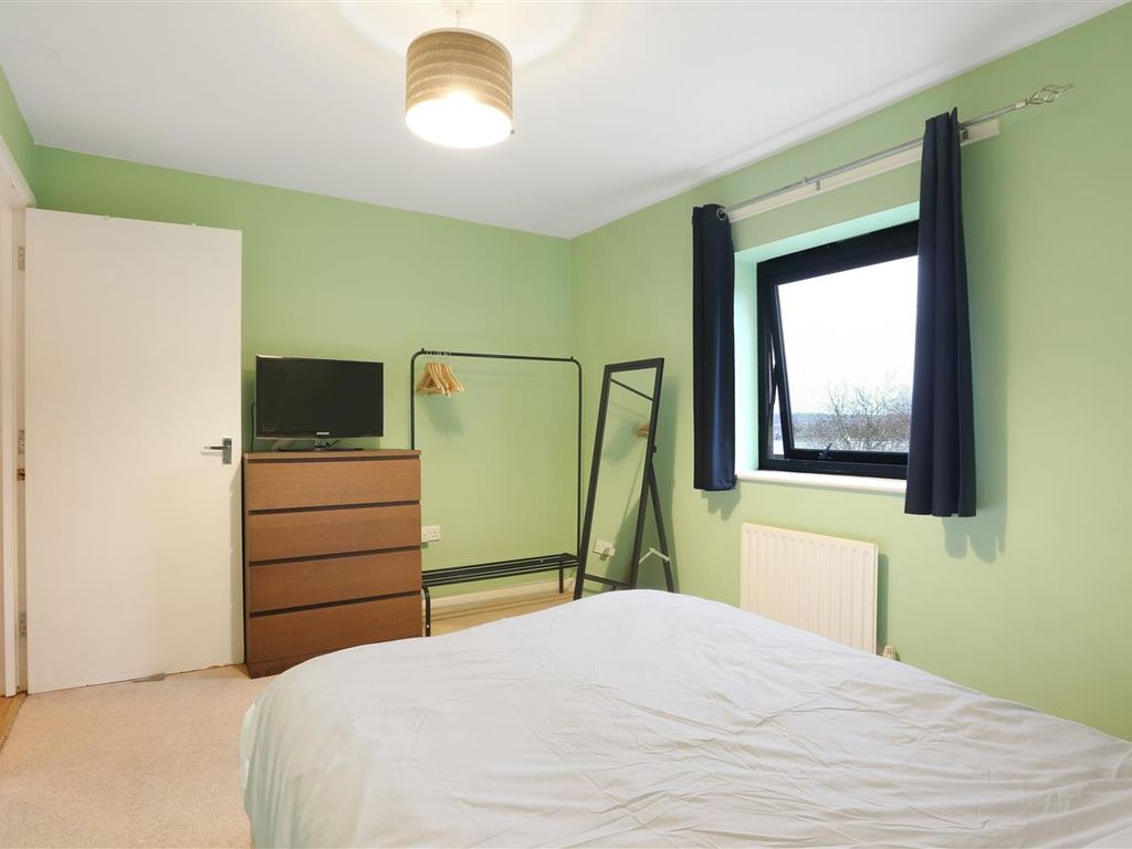 1 bed flat for sale in Dalmeny Avenue, London N7, £365,000