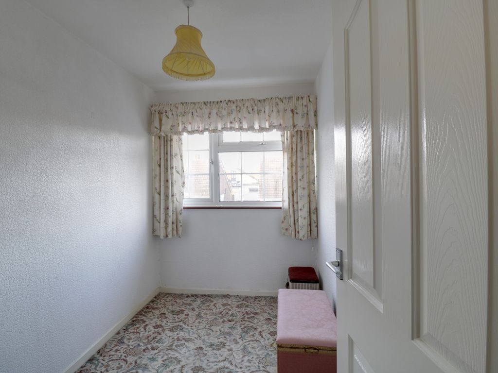 3 bed semi-detached house for sale in Jordan Avenue, Stretton, Burton-On-Trent, Staffordshire DE13, £190,000