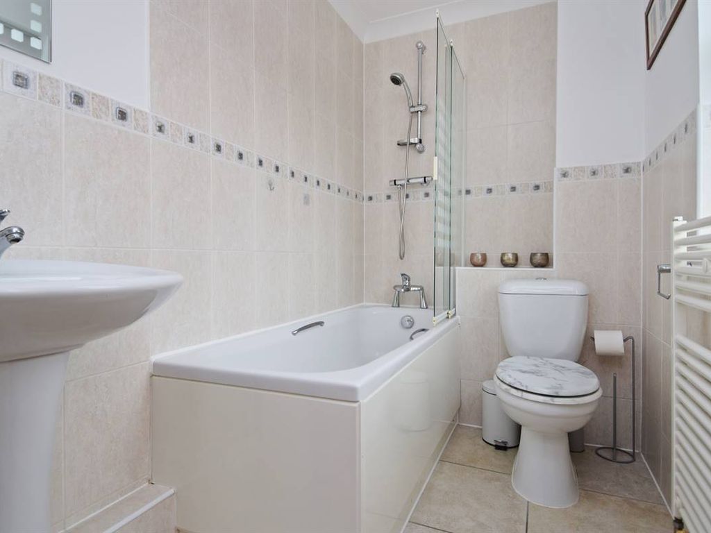 3 bed detached house for sale in Barnes Way, Herne Bay CT6, £375,000