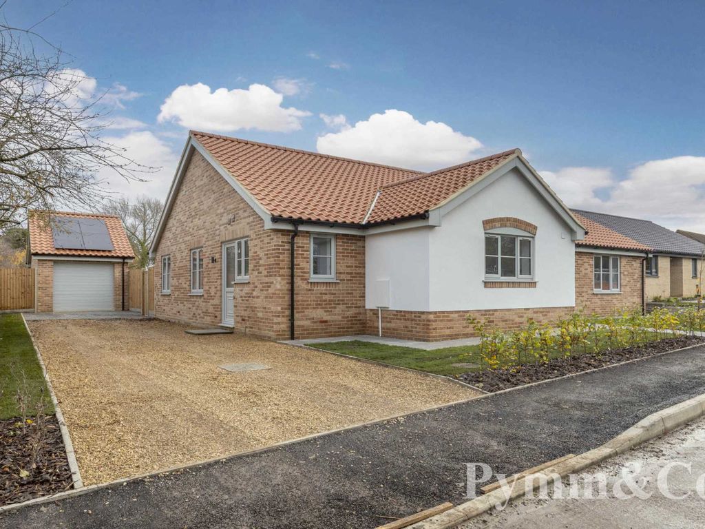 New home, 3 bed detached bungalow for sale in The Show Home St Edmunds Meadow, Caistor Lane, Caistor St Edmund, Norwich NR14, £700,000