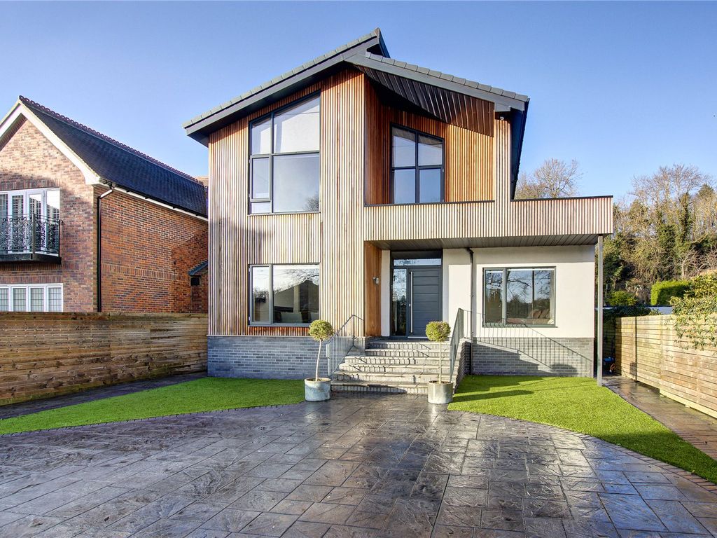 4 bed detached house for sale in Sunlea, South View, Fatfield, Washington NE38, £950,000