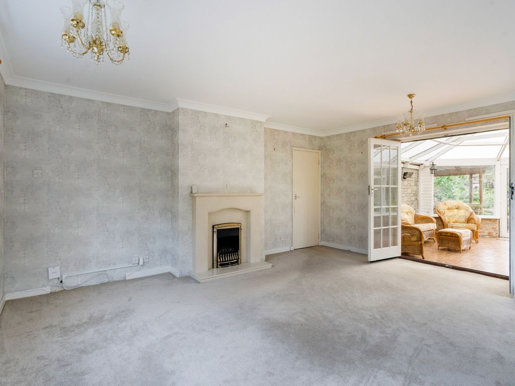 3 bed detached house for sale in Village Road, Littleton-Upon-Severn BS35, £625,000