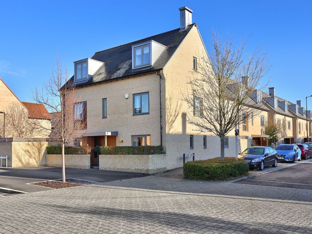 5 bed detached house for sale in One Tree Road, Trumpington, Cambridge CB2, £1,000,000
