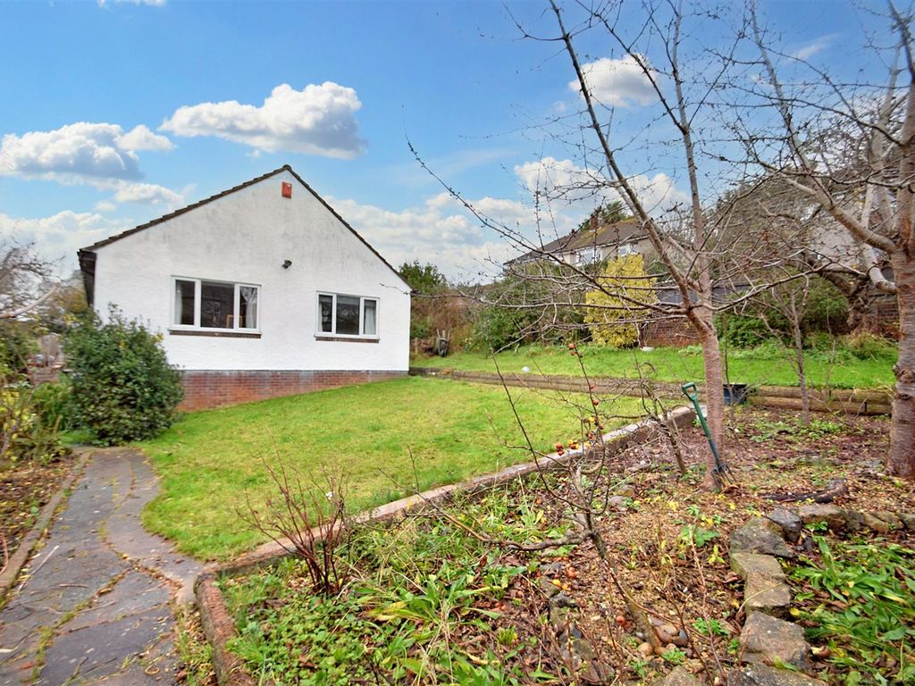 3 bed detached bungalow for sale in The Ridge, Shirehampton, Bristol BS11, £425,000