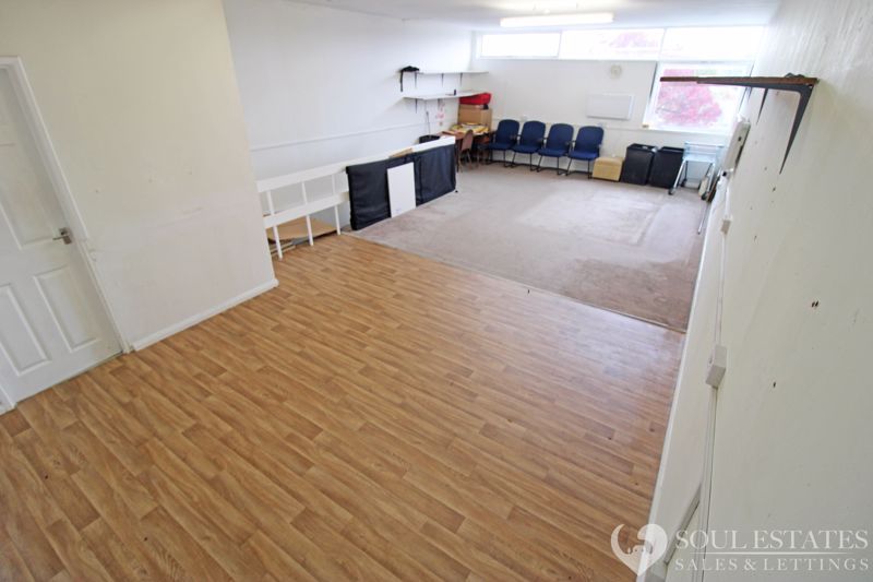 Office to let in Great Bridge, Tipton DY4, £7,200 pa