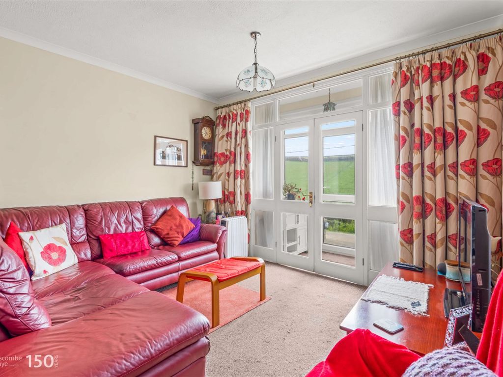 4 bed flat for sale in Hope Cove, Kingsbridge TQ7, £450,000