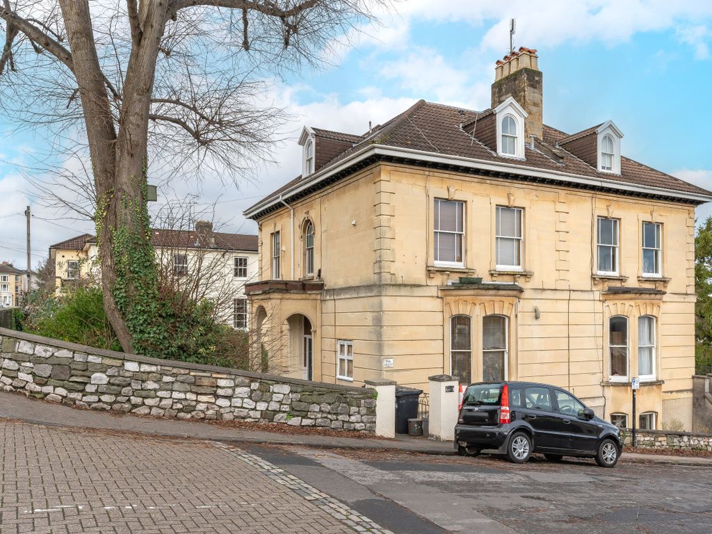 1 bed flat for sale in Nugent Hill, Cotham, Bristol BS6, £250,000