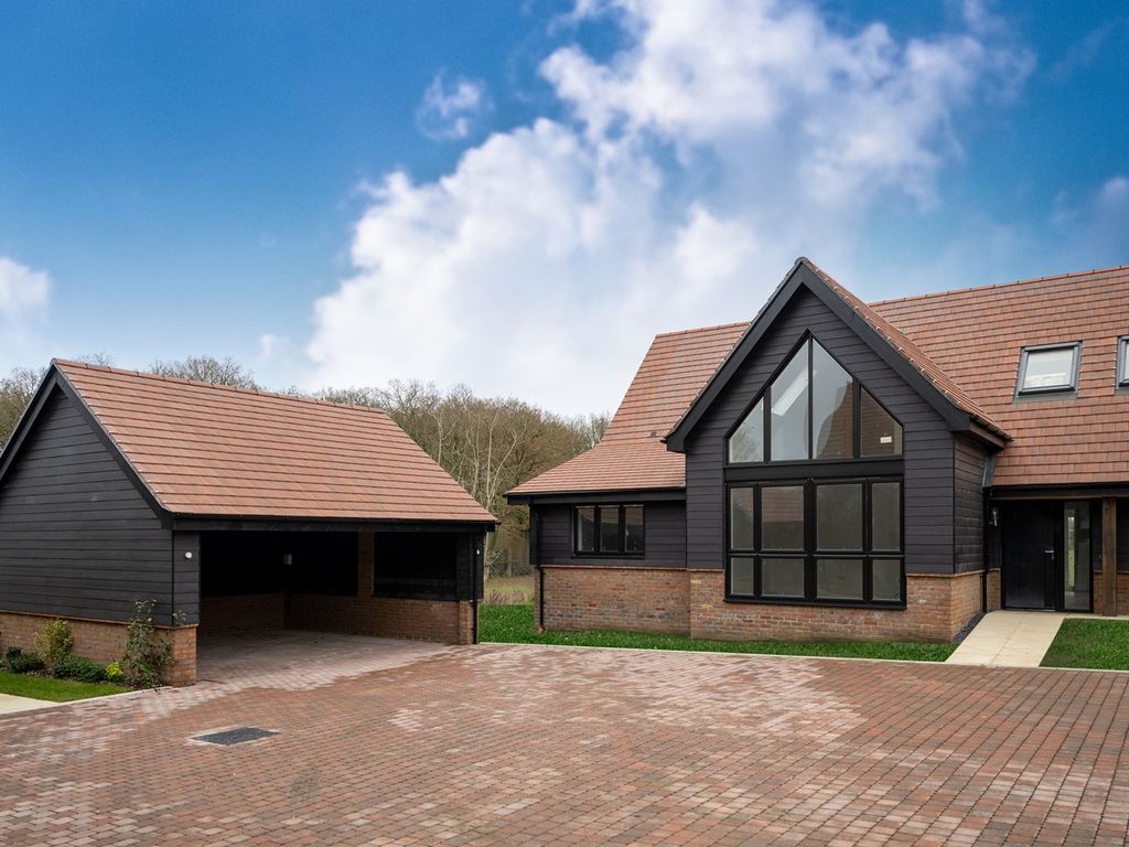 New home, 4 bed semi-detached house for sale in Bardfield Road, Thaxted CM6, £885,000