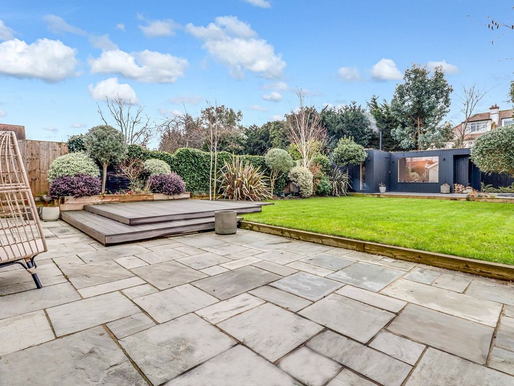 6 bed detached house for sale in Burges Road, Thorpe Bay SS1, £1,250,000