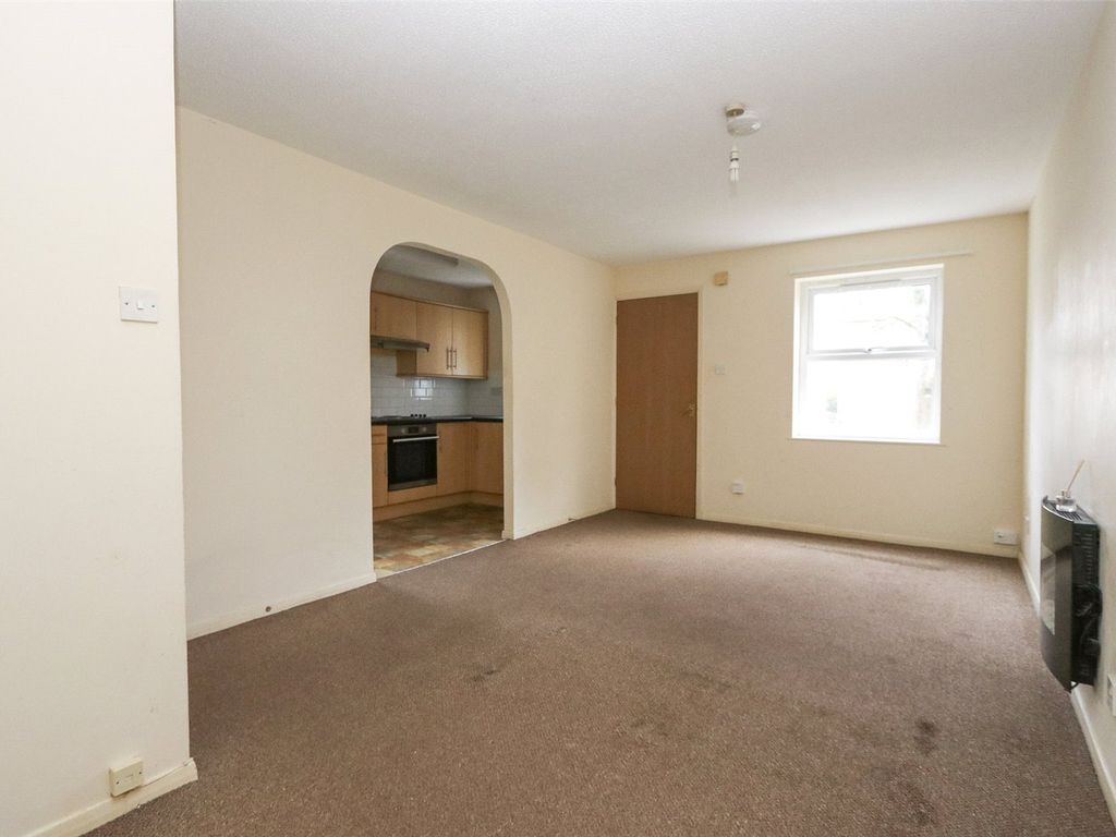 1 bed flat for sale in Courtlands, Bradley Stoke, Bristol, South Gloucestershire BS32, £164,950