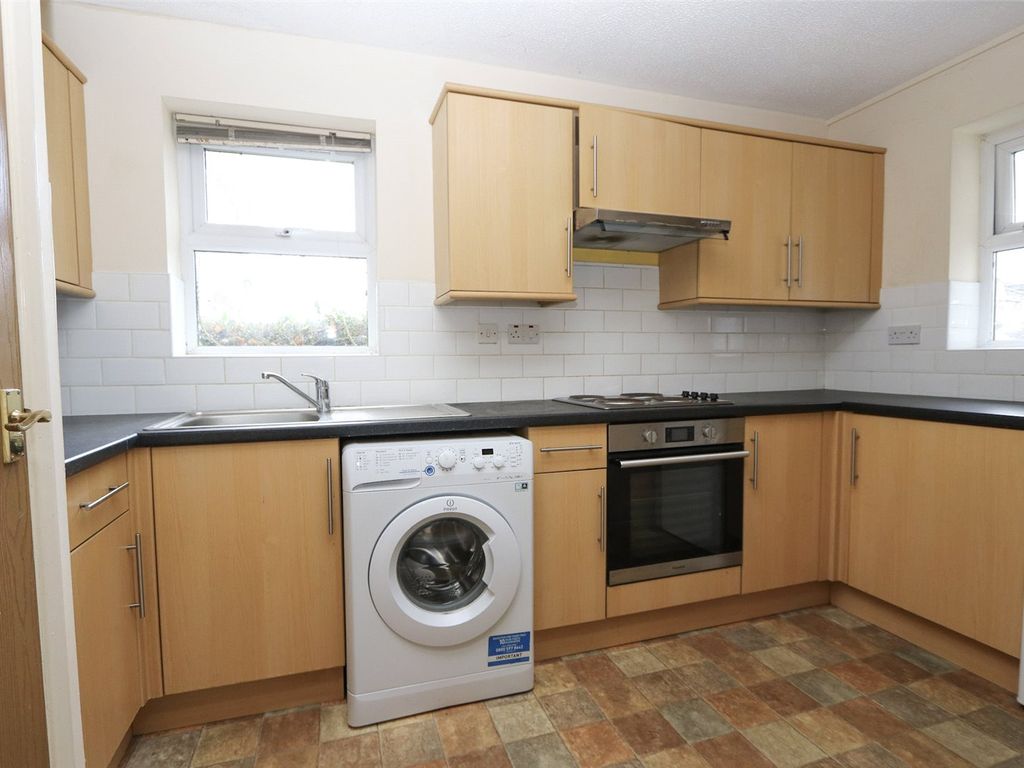 1 bed flat for sale in Courtlands, Bradley Stoke, Bristol, South Gloucestershire BS32, £164,950