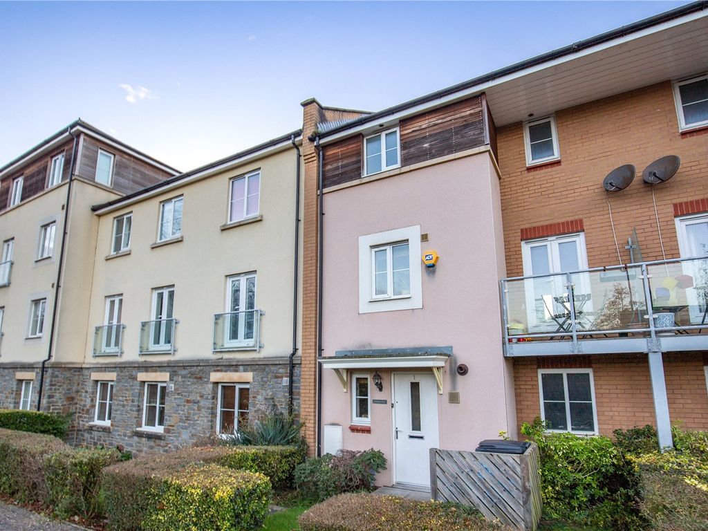 2 bed terraced house for sale in Bythesea Avenue, Bristol BS7, £330,000