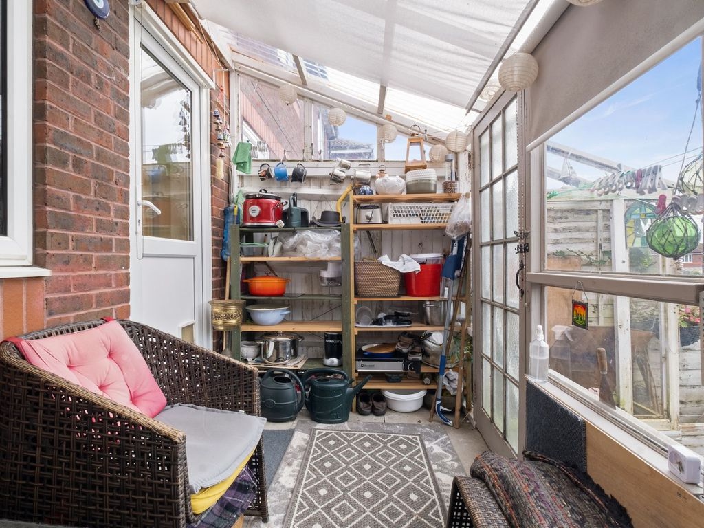 2 bed semi-detached house for sale in Wiston Road, Brighton BN2, £290,000