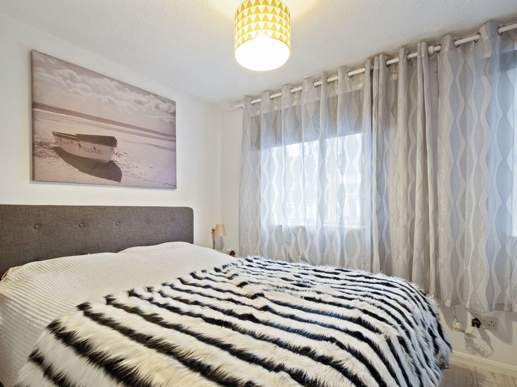 2 bed semi-detached house for sale in Wiston Road, Brighton BN2, £290,000