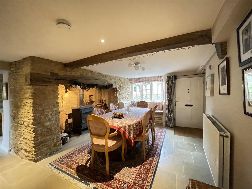 4 bed cottage to rent in School Lane, Morcott, Oakham LE15, £1,995 pcm