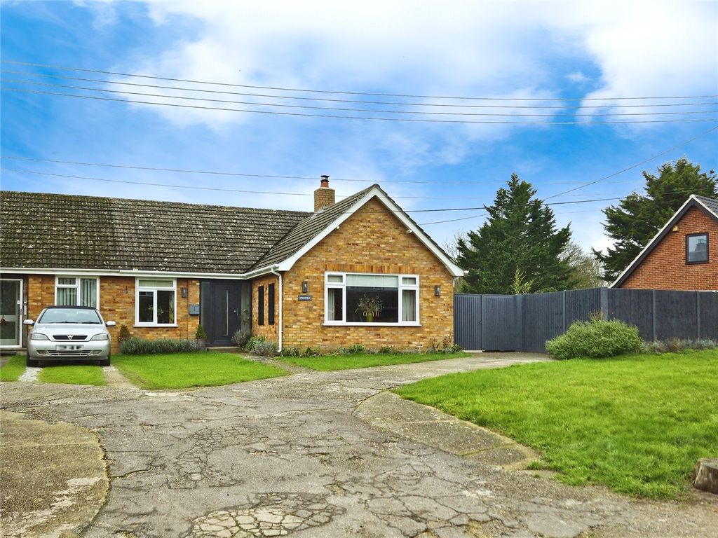 3 bed bungalow for sale in Grove Road, Banham, Norwich, Norfolk NR16, £325,000
