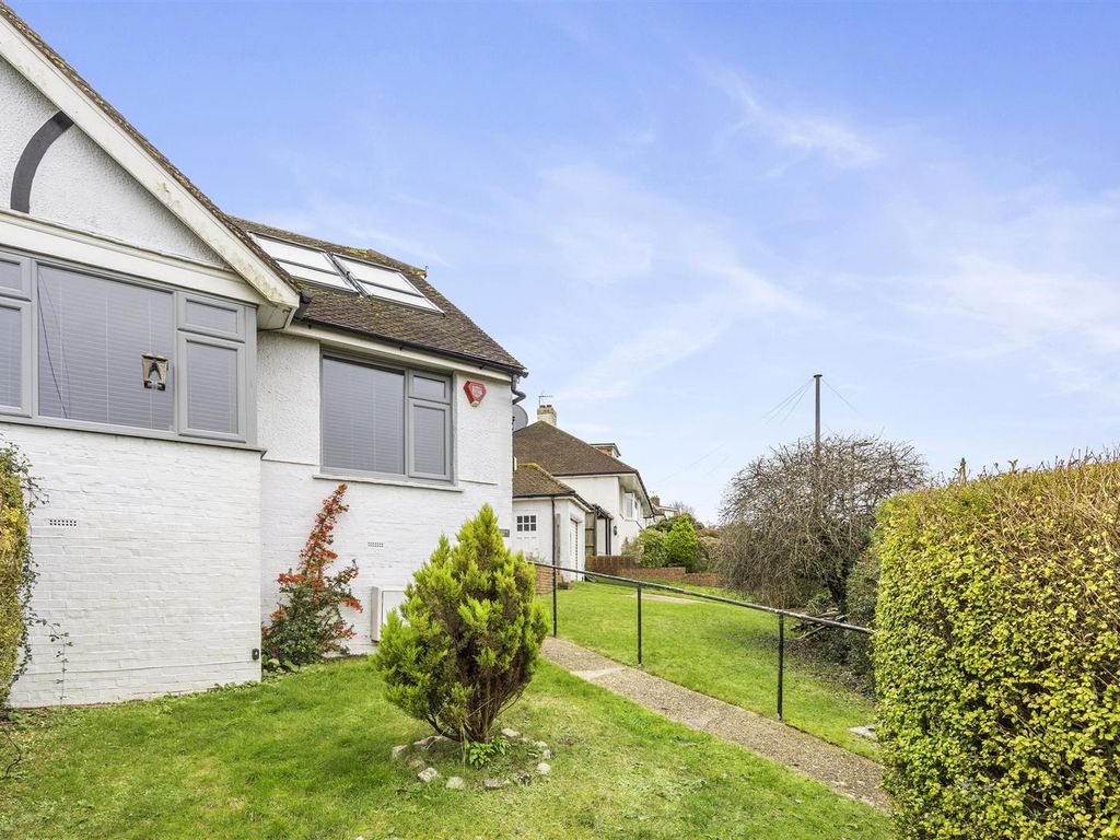 3 bed semi-detached bungalow for sale in Westfield Close, Patcham, Brighton BN1, £550,000