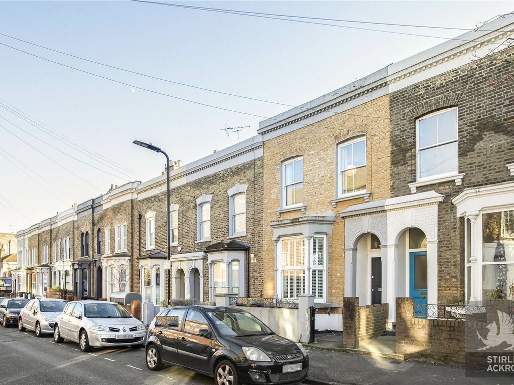 3 bed terraced house to rent in Glenarm Road, Clapton, Hackney, London E5, £3,999 pcm