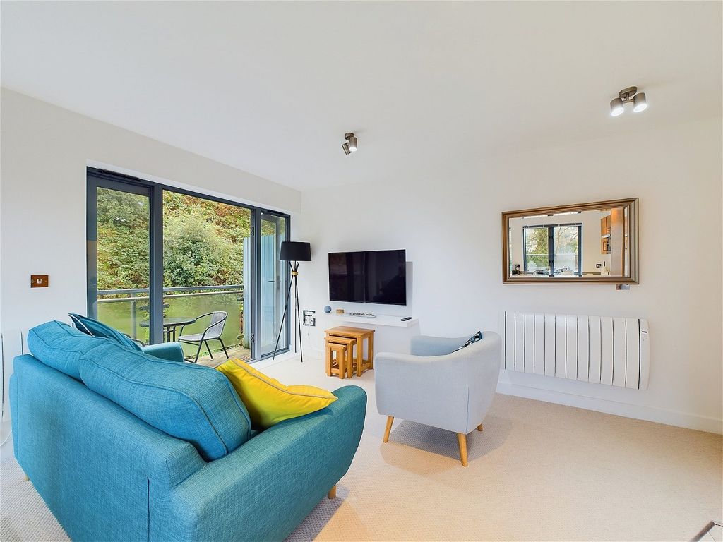 2 bed penthouse for sale in Station Road, Fowey PL23, £300,000