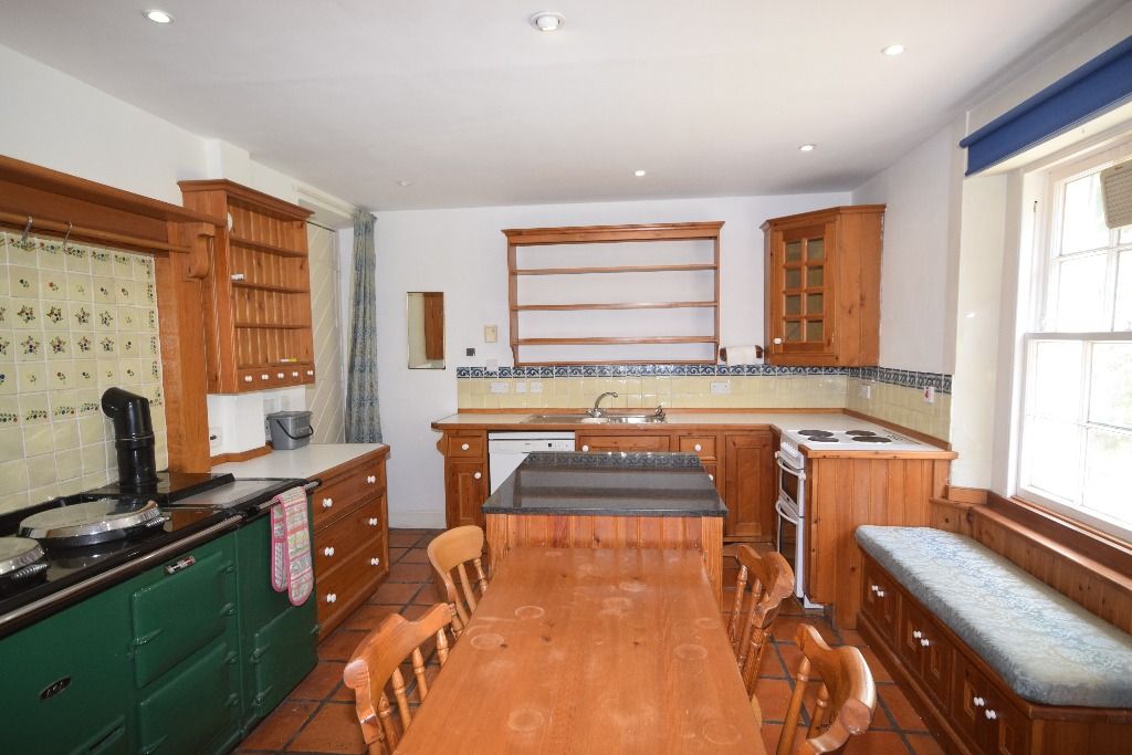 5 bed semi-detached house to rent in East Burnside, Dollar, Stirling FK14, £1,400 pcm