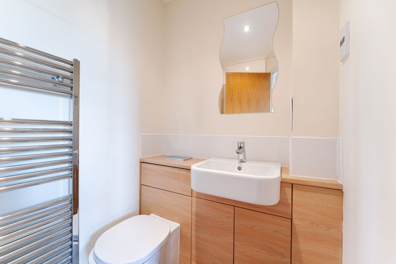 2 bed flat for sale in Melville Crescent, Larbert FK5, £148,000