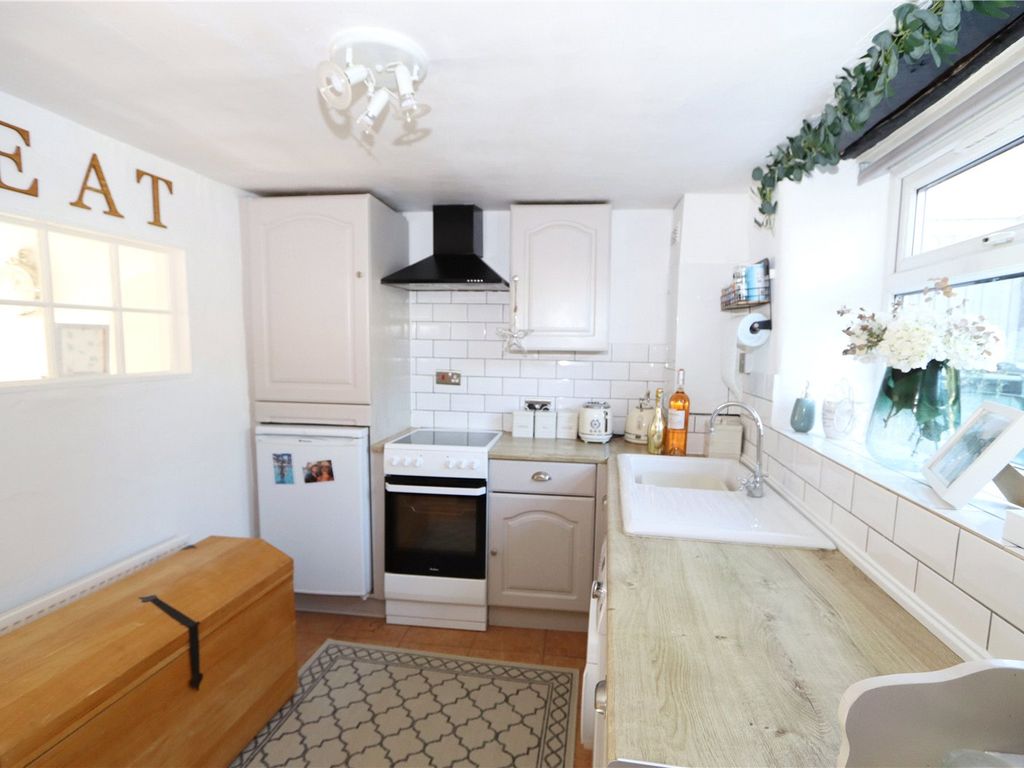 1 bed terraced house for sale in Weston Road, Olney, Buckinghamshire MK46, £220,000