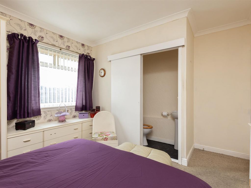 4 bed property for sale in Brahan Terrace, Perth PH1, £143,950